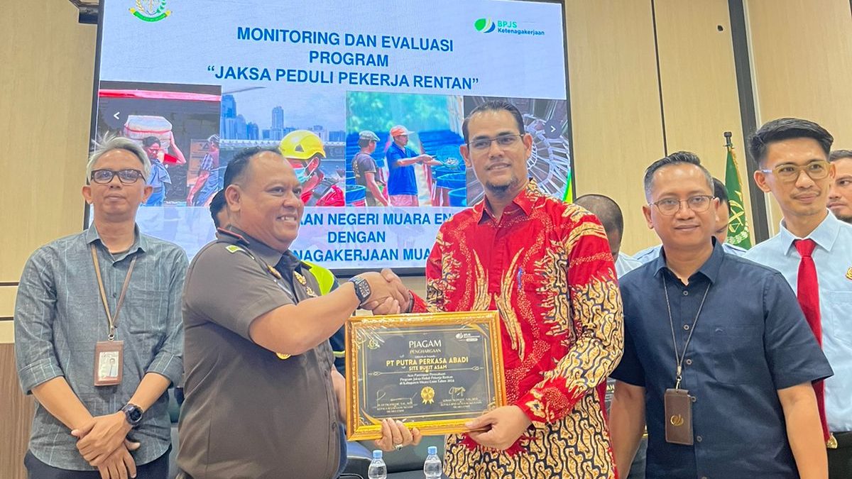 Peduli Pekerja Rentan, PPA Site Bukit Asam Raih penghargaan dari Kejaksaan Negeri Kabupaten Muara Enim
